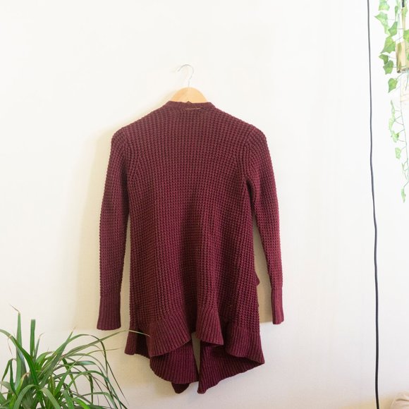 American Eagle Maroon Kitted Cardigan - Picture 2 of 2